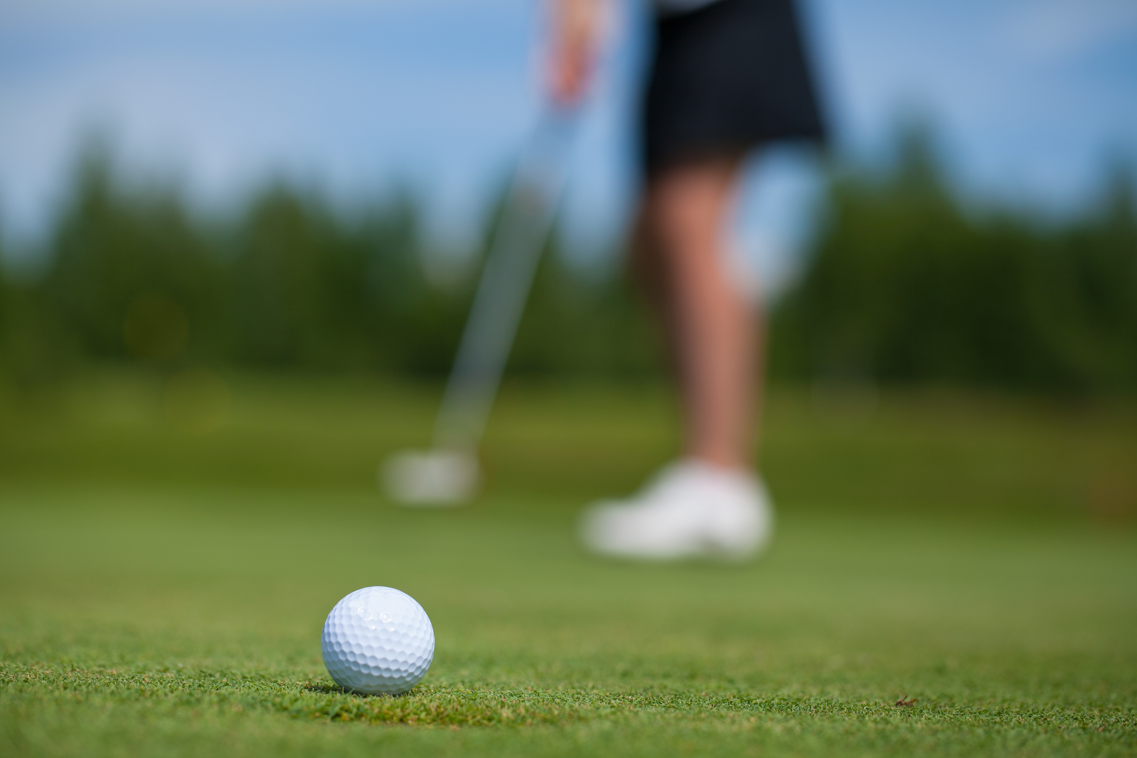 基本パターの打ち方 ゴルフ初心者もすぐ活かせるコツ2つと注意3つ ゴルフフォーカス Golf Focus